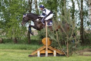 Enna Joswig und "Hoheit" in Bad Segeberg im Juni 2015