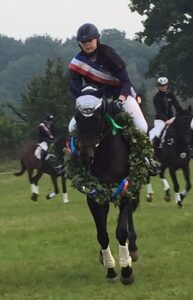 Kristin Rickert und "Giacomo". Landesmeister in der Vielseitigkeit der Junioren/Jungen Reiter 2015 in Bad Segeberg
